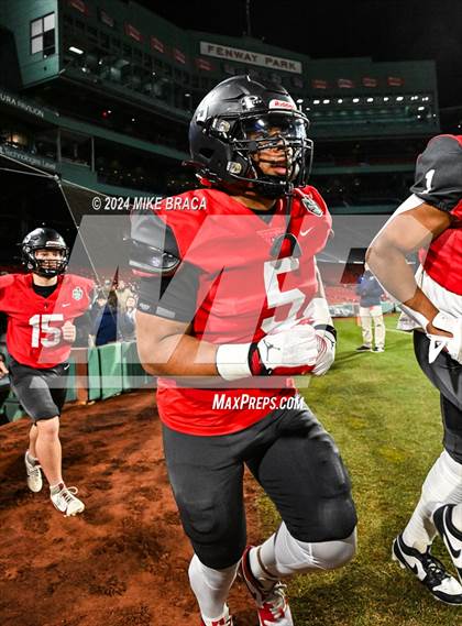 Thumbnail 3 in Swampscott vs Marblehead (High School Football at Fenway Park) photogallery.