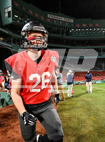 Thumbnail 1 in Swampscott vs Marblehead (High School Football at Fenway Park) photogallery.
