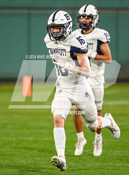 Thumbnail 3 in Swampscott vs Marblehead (High School Football at Fenway Park) photogallery.