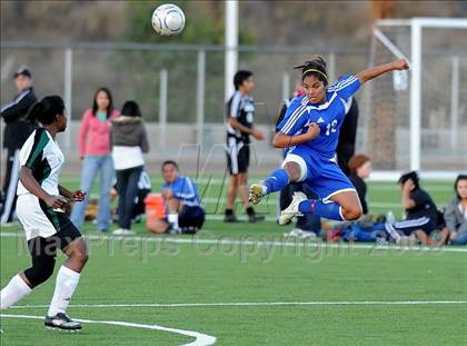Thumbnail 3 in Pomona Catholic vs. Charter Oak photogallery.