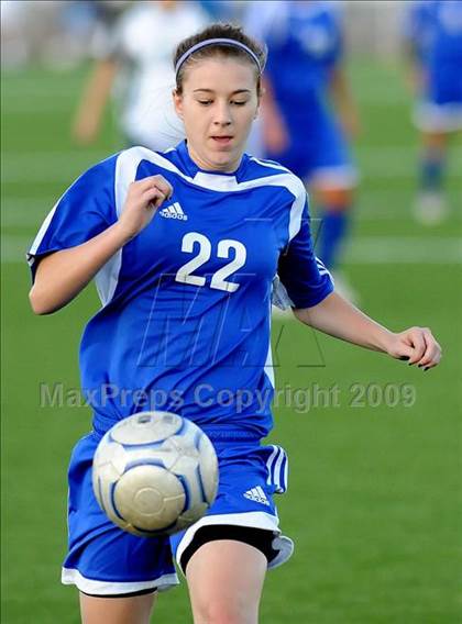 Thumbnail 2 in Pomona Catholic vs. Charter Oak photogallery.