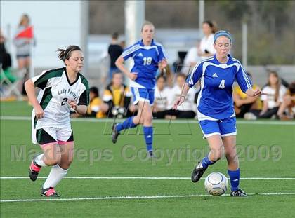 Thumbnail 2 in Pomona Catholic vs. Charter Oak photogallery.
