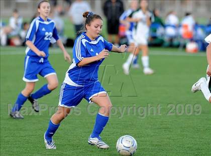 Thumbnail 3 in Pomona Catholic vs. Charter Oak photogallery.