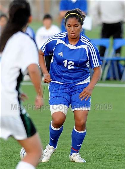 Thumbnail 1 in Pomona Catholic vs. Charter Oak photogallery.