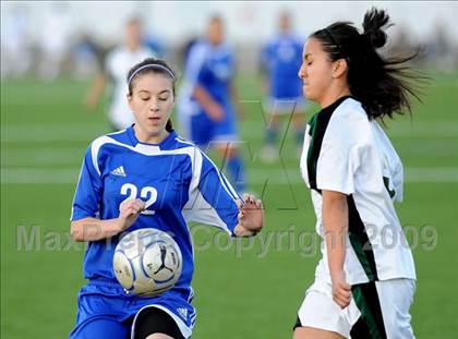 Thumbnail 3 in Pomona Catholic vs. Charter Oak photogallery.