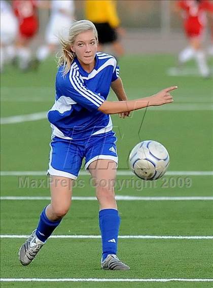Thumbnail 2 in Pomona Catholic vs. Charter Oak photogallery.