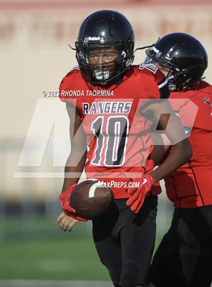 Thumbnail 3 in Fort Bend Clements @ Terry photogallery.