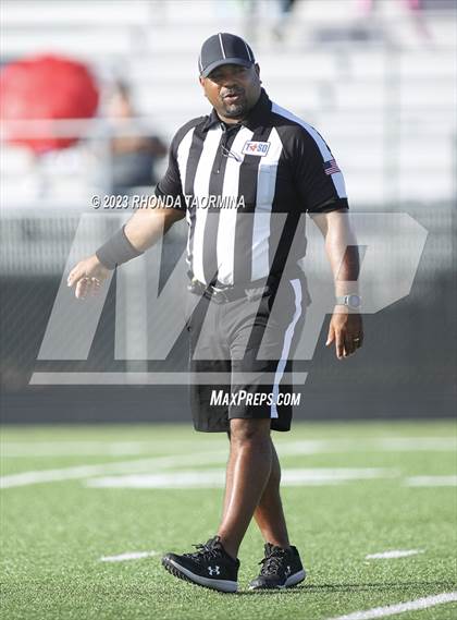 Thumbnail 3 in Fort Bend Clements @ Terry photogallery.