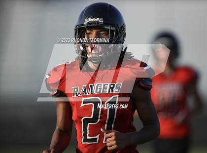 Thumbnail 1 in Fort Bend Clements @ Terry photogallery.