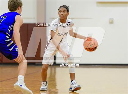 Thumbnail 3 in Gervin Academy vs. Falls City (UIL 2A BiDistrict Playoffs) photogallery.