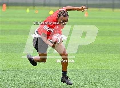 Thumbnail 3 in Ben Davis vs North Central  photogallery.