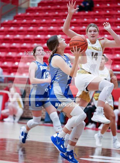 Thumbnail 2 in Rains vs. Gatesville photogallery.