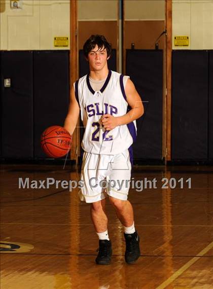 Thumbnail 1 in Bayport-Blue Point @ Islip photogallery.