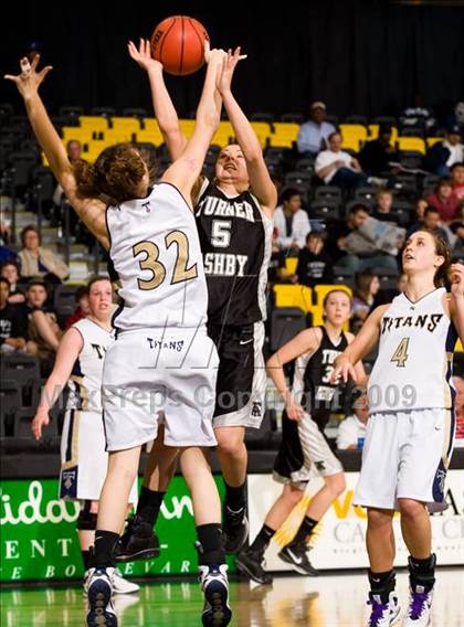 Thumbnail 2 in Hidden Valley vs. Ashby (VHSL AA D4 Semifinal) photogallery.