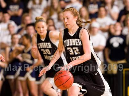 Thumbnail 3 in Hidden Valley vs. Ashby (VHSL AA D4 Semifinal) photogallery.