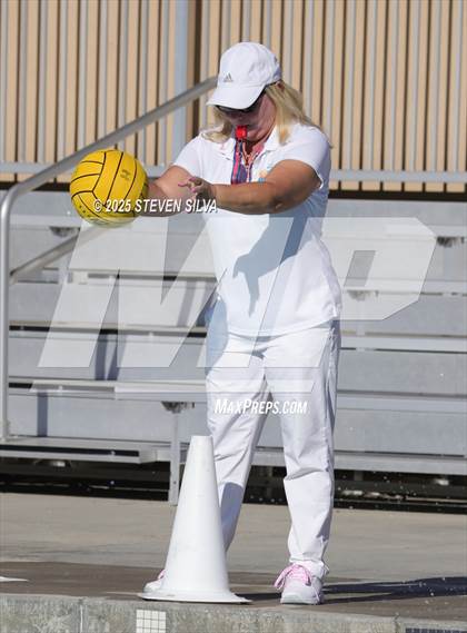 Thumbnail 2 in Mercer Island vs. Steele Canyon (San Diego Open) photogallery.