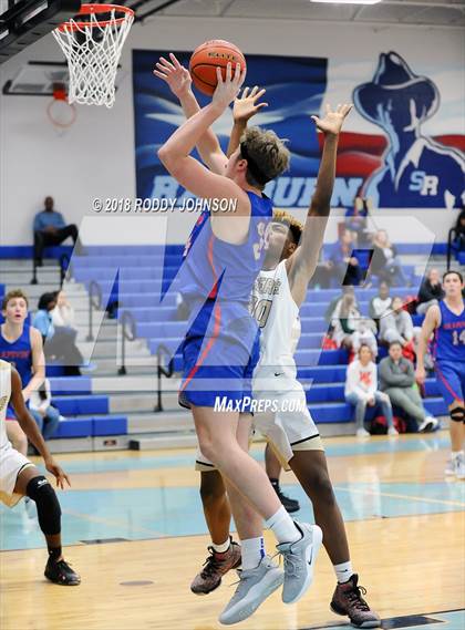Thumbnail 3 in Grapevine vs. Conroe (McDonald's Texas Invitational) photogallery.