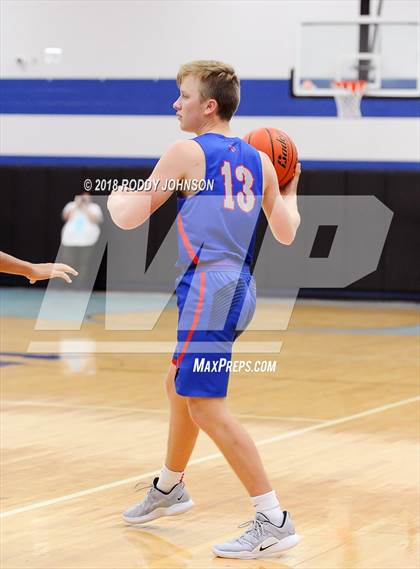 Thumbnail 3 in Grapevine vs. Conroe (McDonald's Texas Invitational) photogallery.