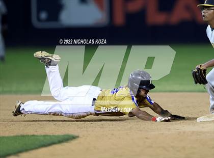 Thumbnail 1 in Bosco Tech vs. Verbum Dei photogallery.