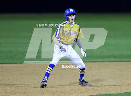 Thumbnail 3 in Bosco Tech vs. Verbum Dei photogallery.