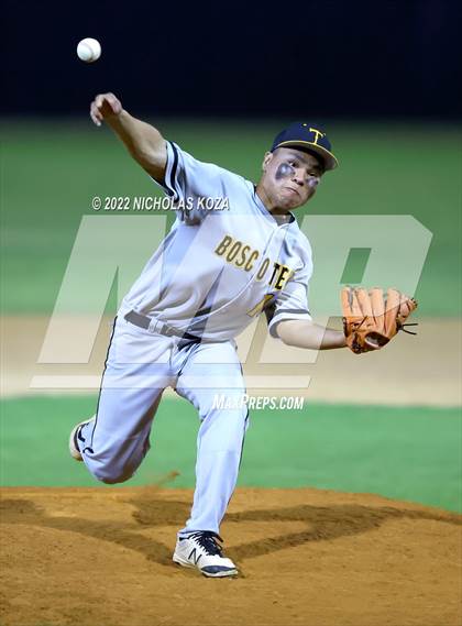 Thumbnail 1 in Bosco Tech vs. Verbum Dei photogallery.