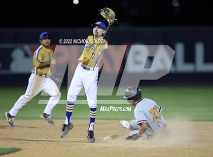 Thumbnail 1 in Bosco Tech vs. Verbum Dei photogallery.