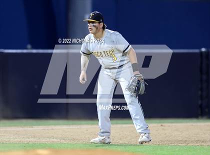 Thumbnail 2 in Bosco Tech vs. Verbum Dei photogallery.
