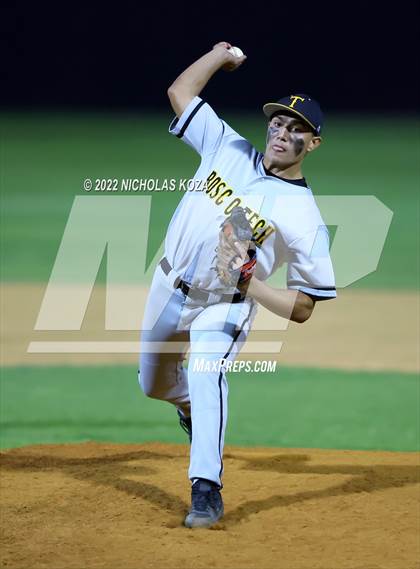 Thumbnail 3 in Bosco Tech vs. Verbum Dei photogallery.