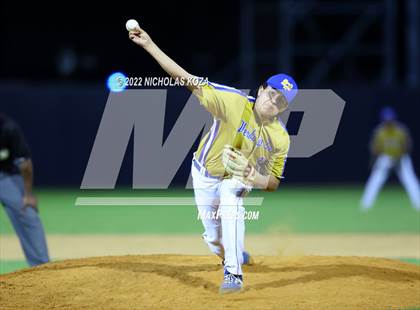 Thumbnail 2 in Bosco Tech vs. Verbum Dei photogallery.