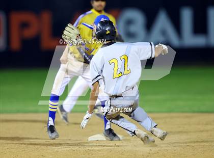 Thumbnail 2 in Bosco Tech vs. Verbum Dei photogallery.