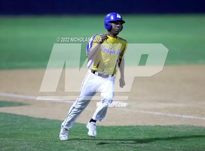 Thumbnail 2 in Bosco Tech vs. Verbum Dei photogallery.