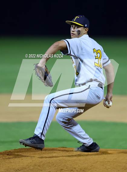 Thumbnail 1 in Bosco Tech vs. Verbum Dei photogallery.
