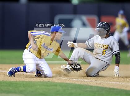 Thumbnail 3 in Bosco Tech vs. Verbum Dei photogallery.