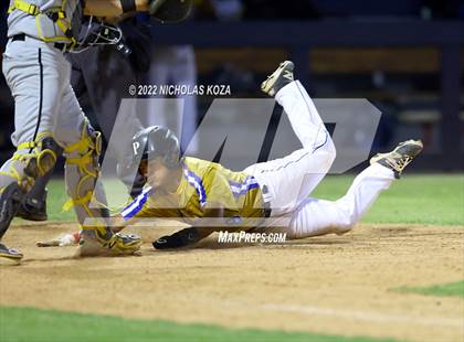 Thumbnail 3 in Bosco Tech vs. Verbum Dei photogallery.