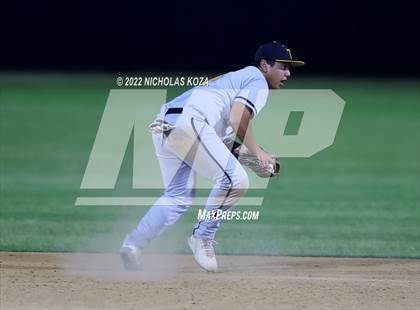 Thumbnail 3 in Bosco Tech vs. Verbum Dei photogallery.