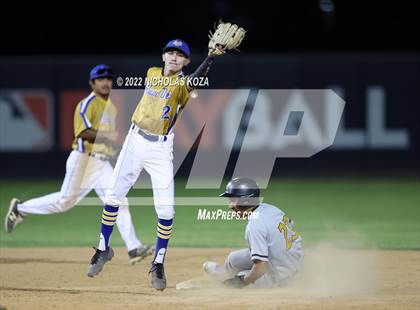 Thumbnail 2 in Bosco Tech vs. Verbum Dei photogallery.