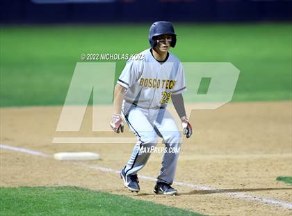 Thumbnail 1 in Bosco Tech vs. Verbum Dei photogallery.