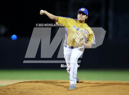 Thumbnail 3 in Bosco Tech vs. Verbum Dei photogallery.