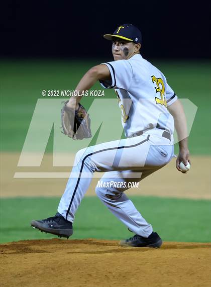 Thumbnail 1 in Bosco Tech vs. Verbum Dei photogallery.