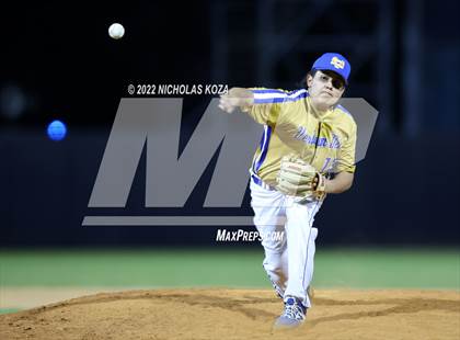 Thumbnail 1 in Bosco Tech vs. Verbum Dei photogallery.
