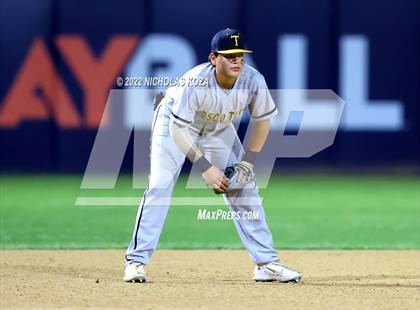 Thumbnail 2 in Bosco Tech vs. Verbum Dei photogallery.