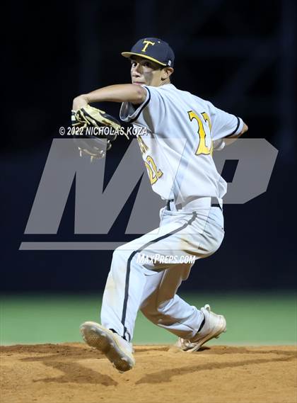 Thumbnail 1 in Bosco Tech vs. Verbum Dei photogallery.
