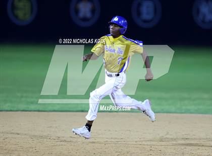 Thumbnail 2 in Bosco Tech vs. Verbum Dei photogallery.