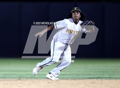 Thumbnail 1 in Bosco Tech vs. Verbum Dei photogallery.