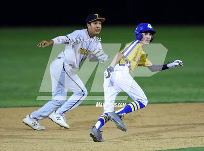 Thumbnail 2 in Bosco Tech vs. Verbum Dei photogallery.