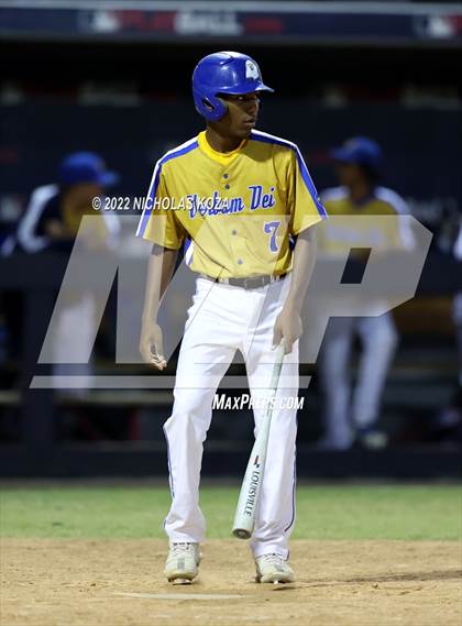 Thumbnail 3 in Bosco Tech vs. Verbum Dei photogallery.