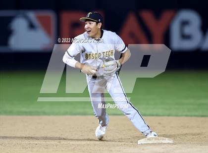 Thumbnail 1 in Bosco Tech vs. Verbum Dei photogallery.