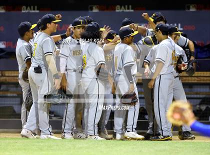 Thumbnail 3 in Bosco Tech vs. Verbum Dei photogallery.