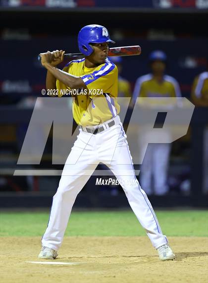 Thumbnail 3 in Bosco Tech vs. Verbum Dei photogallery.