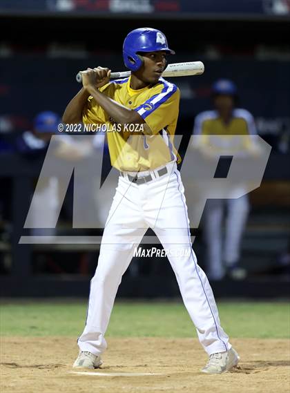 Thumbnail 2 in Bosco Tech vs. Verbum Dei photogallery.